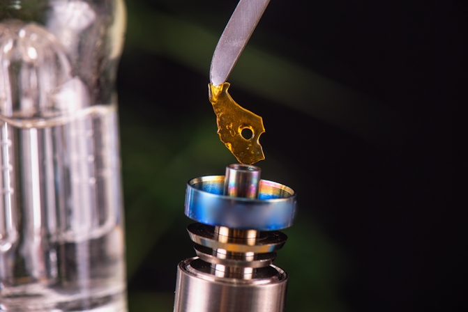 Pulsar Hellfire Review: Elevate Your Dabbing With This Atomizer Kit