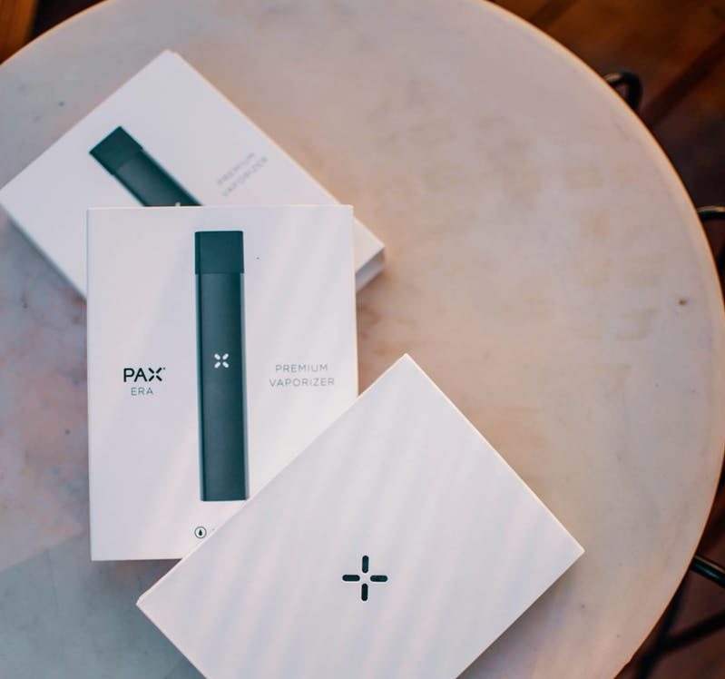 PAX Era Review: Smart Vapes With A Premium Feel