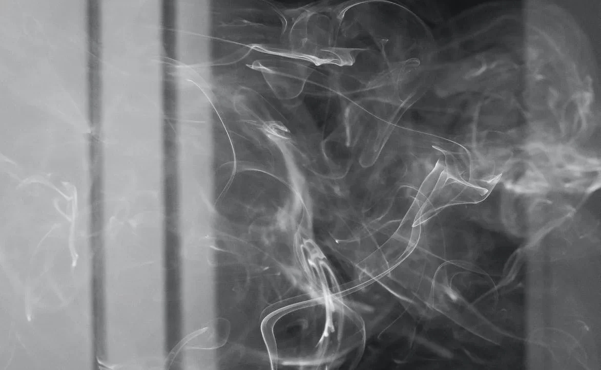 How To French Inhale In 4 Easy Steps