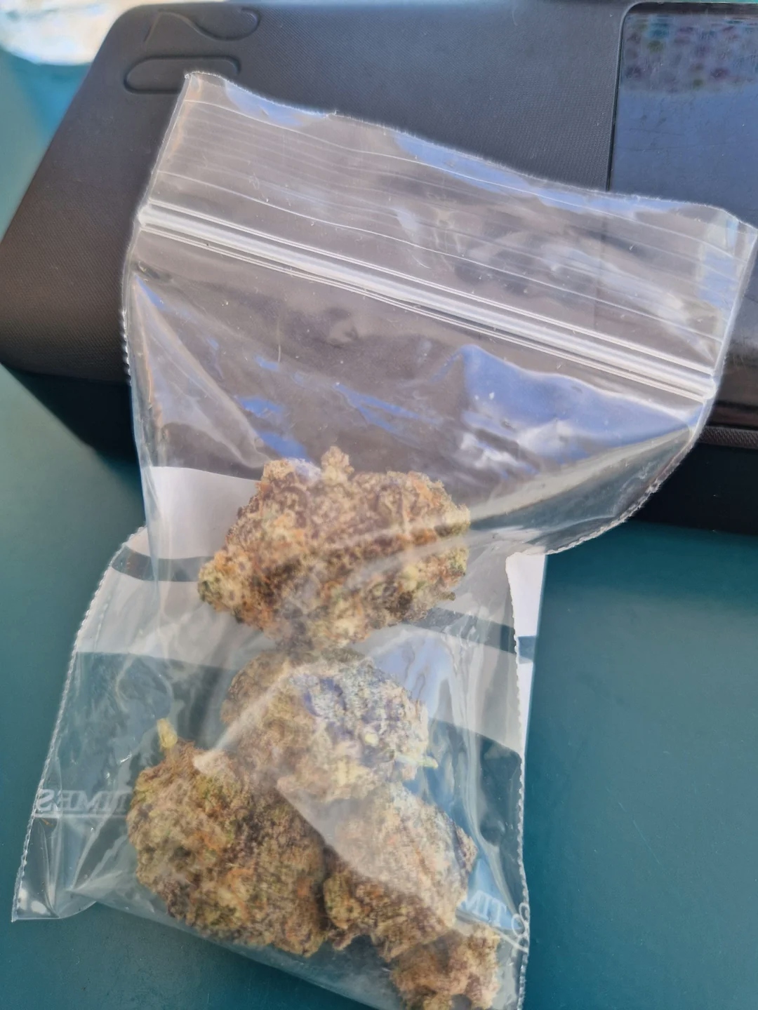 Here’s What $20 Worth Of Weed Looks Like In Spain