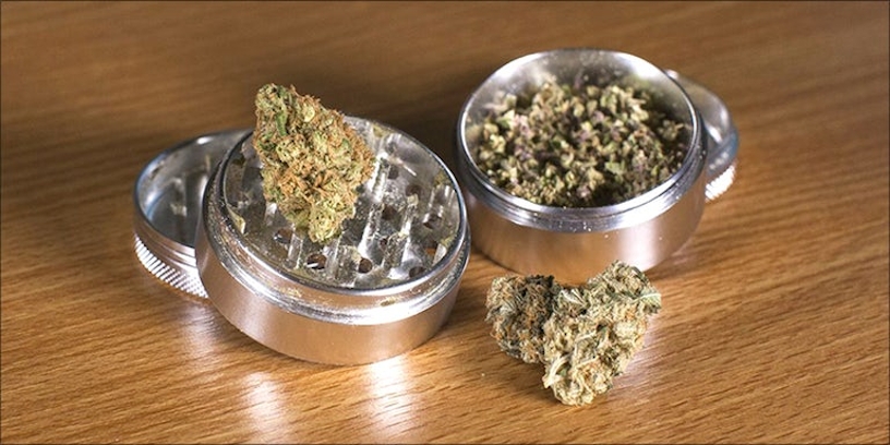 What To Do If Your Joints Are Burning Unevenly: Use a grinder to bust down your bud