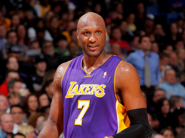 10 Famous NBA Stars Who Went “Green” Before Game Time