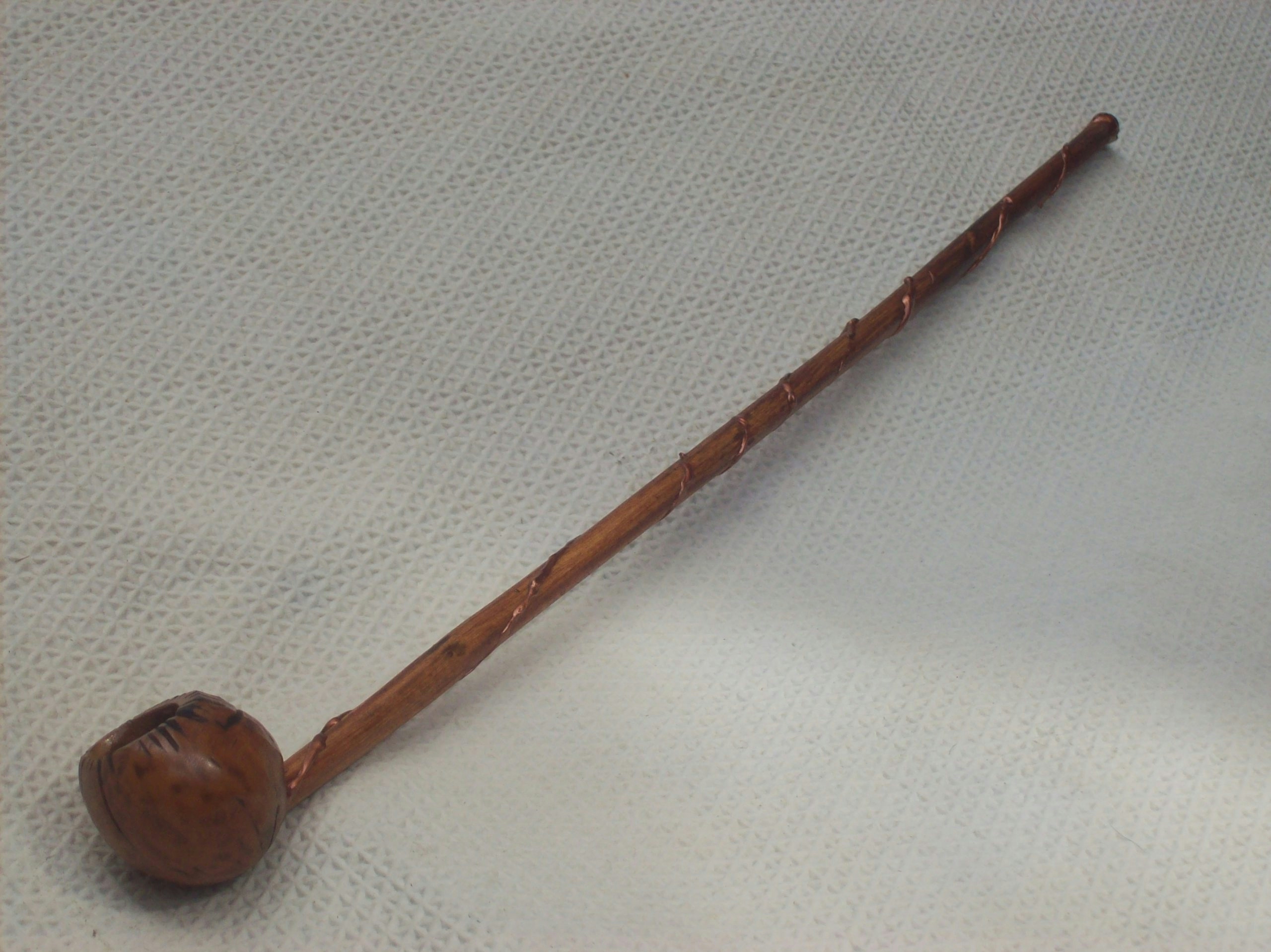 Make Your Own Wooden Gandalf Pipe For Weed