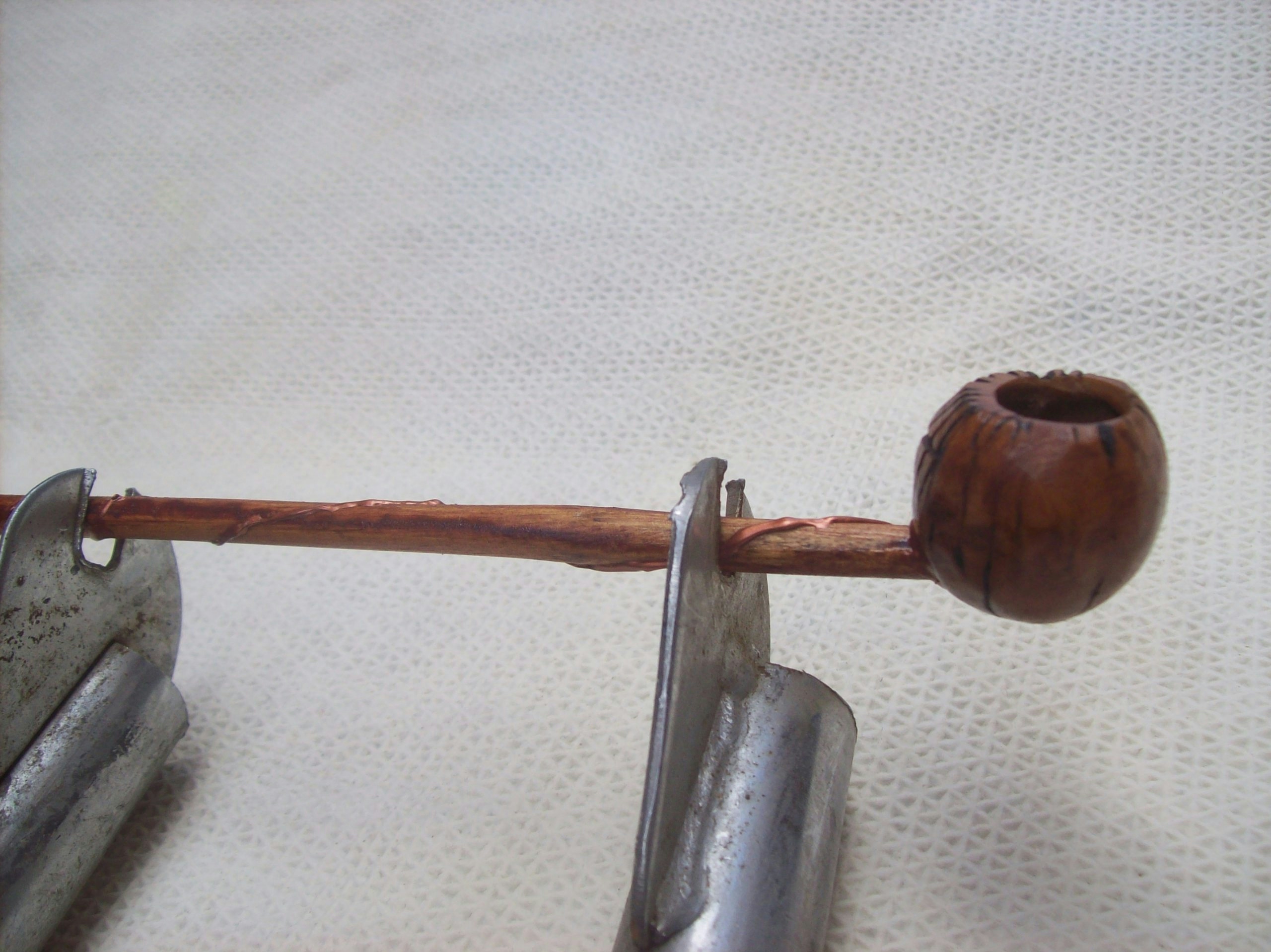 Make Your Own Wooden Gandalf Pipe For Weed