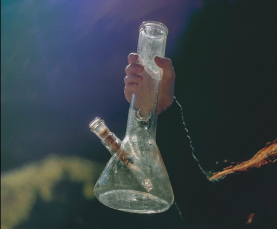 A Guide To Different Bong Materials