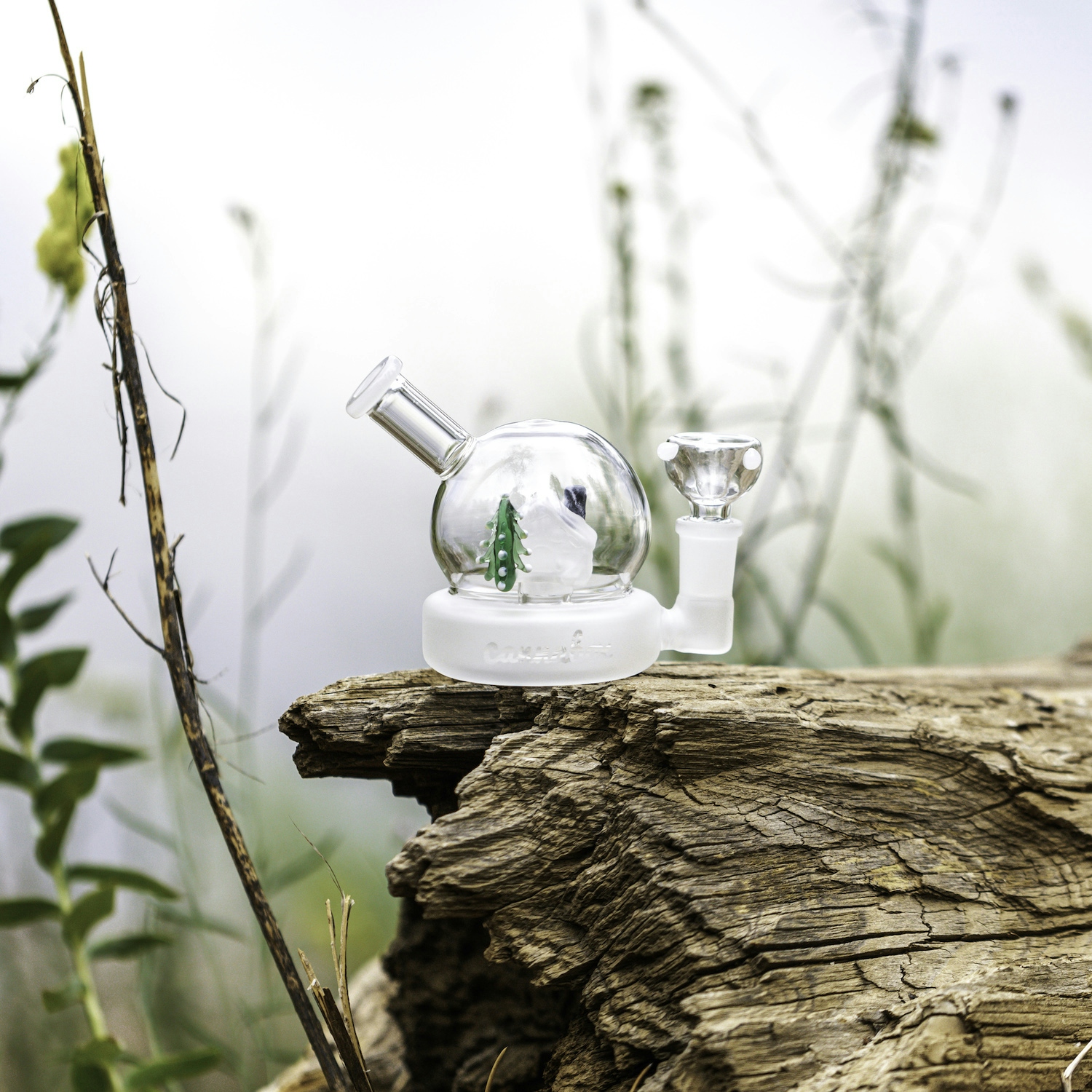 Cannabox Cozy Cabin Snow Globe Bong