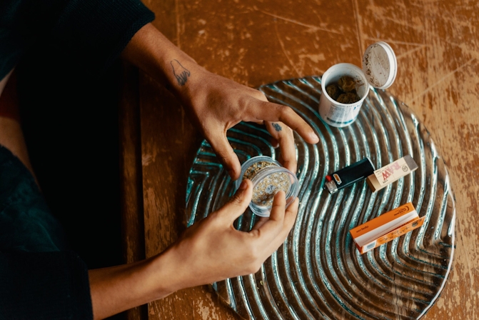 Here Are The Best CBD Strains For a Chilled Out Session