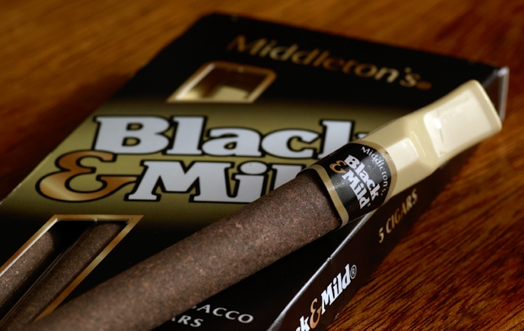 How To Roll A Black And Mild With Weed