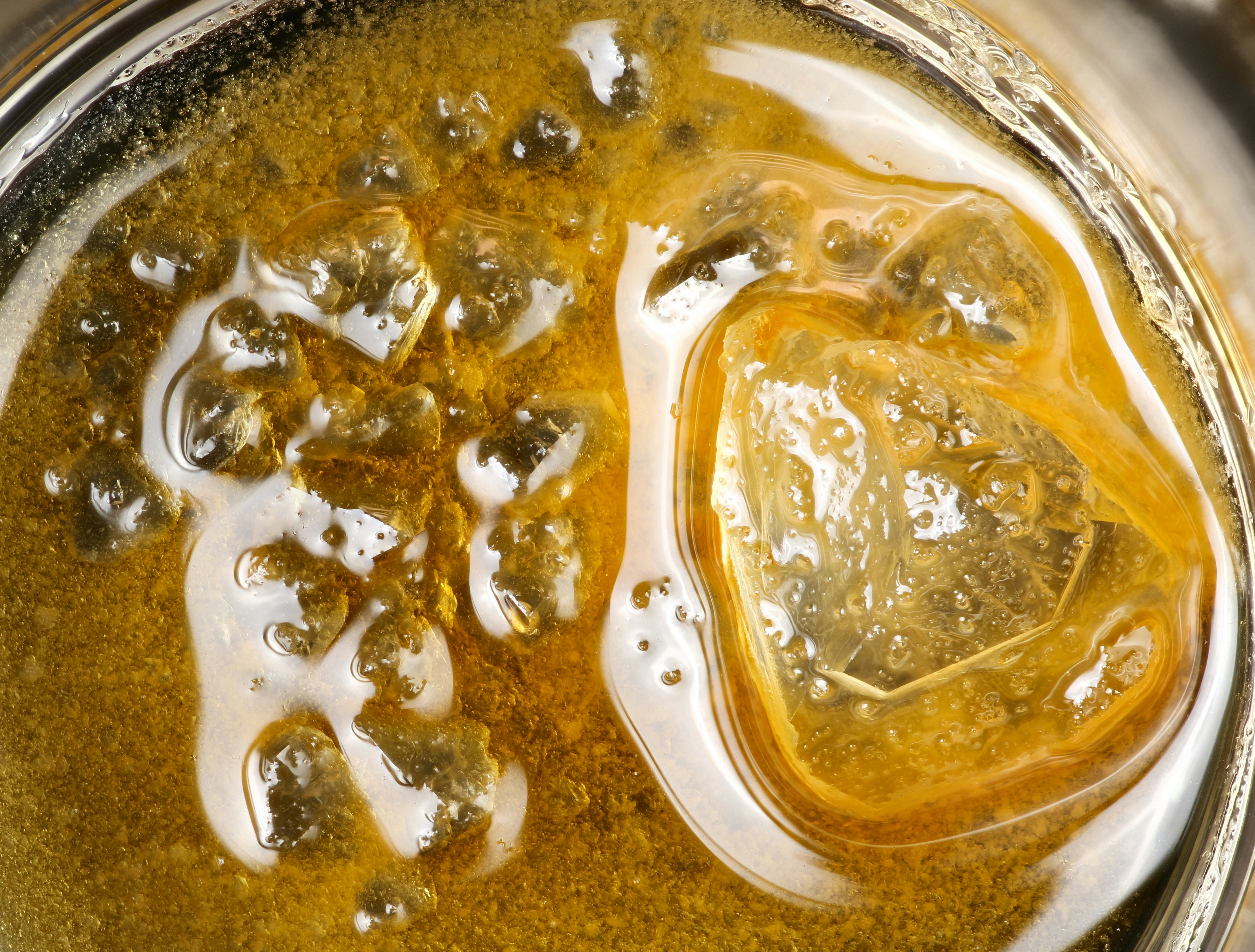 Terp Sauce Vs. Live Resin: What’s The Difference?
