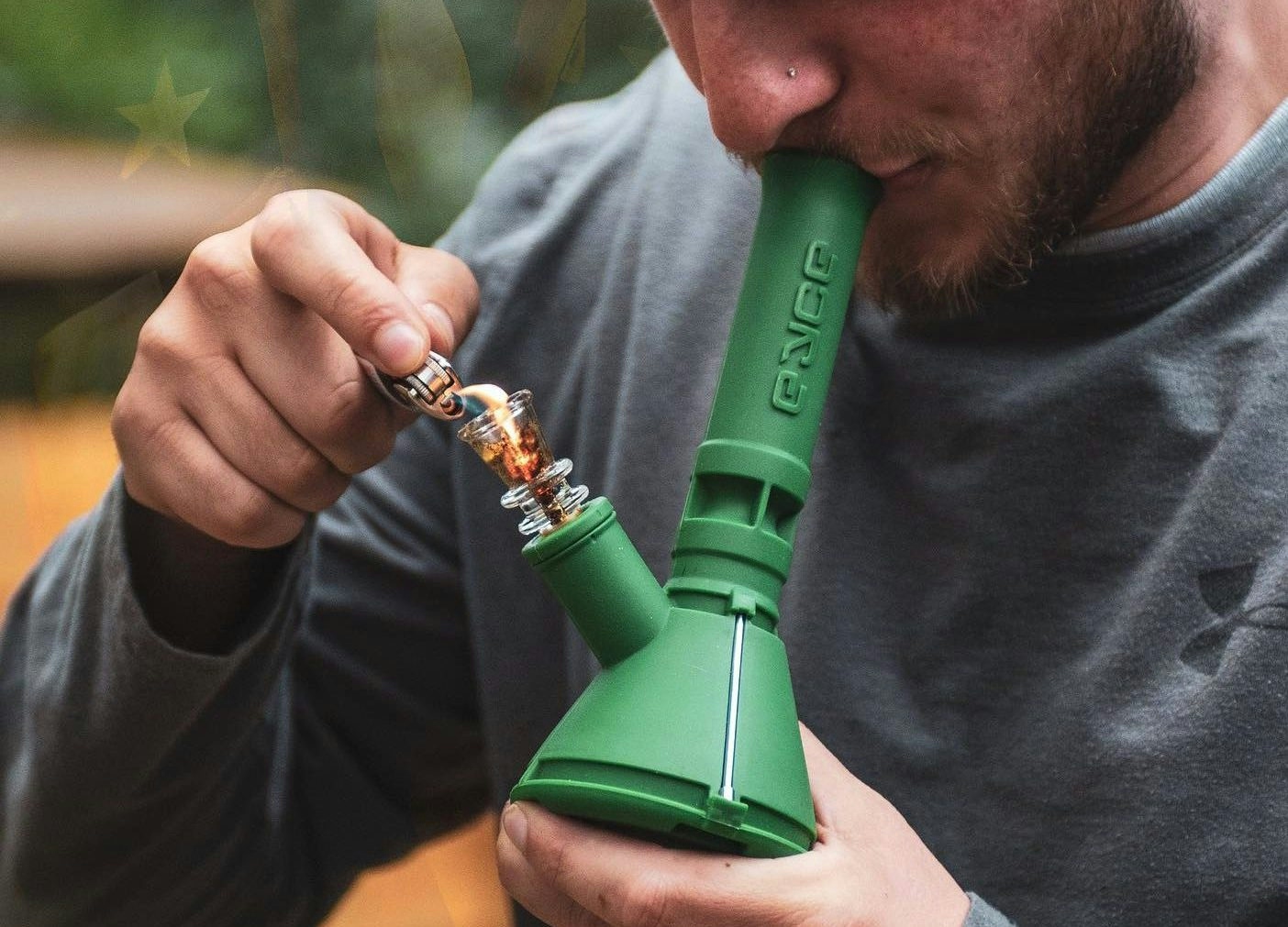 Eyce Mini Beaker Review: Your Ultimate Bong Travel Partner