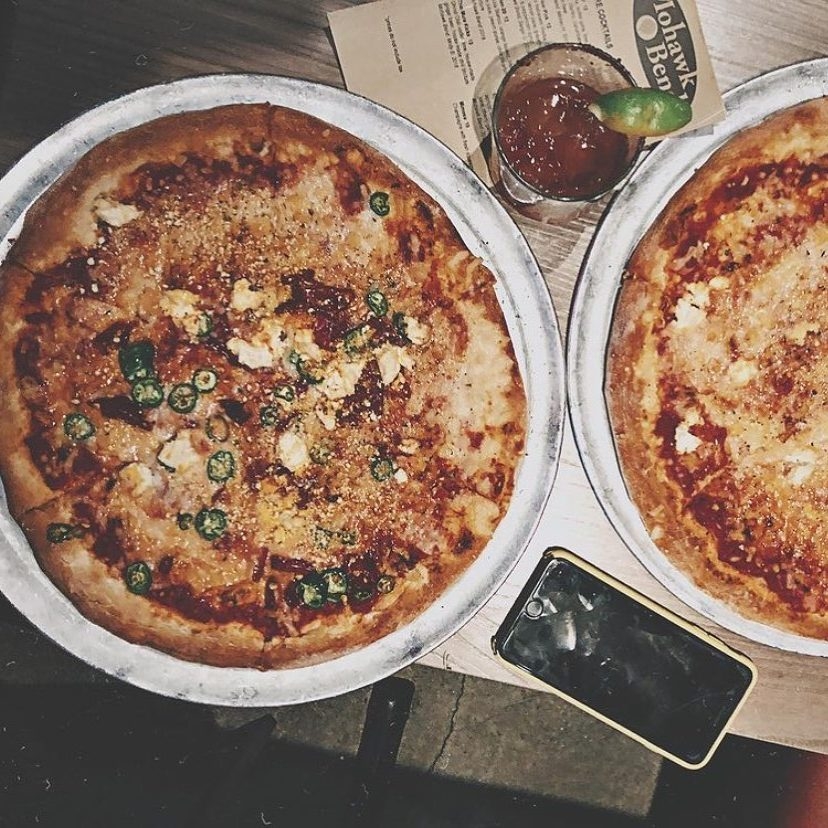 20 Amazing LA Spots To Satisfy Your Munchies