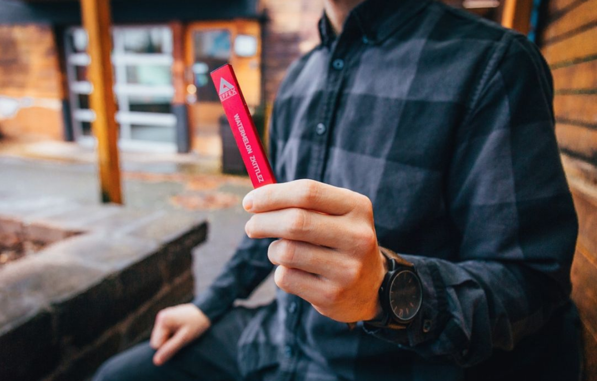 10 Awesome Father’s Day Gifts For Your Stoner Dad