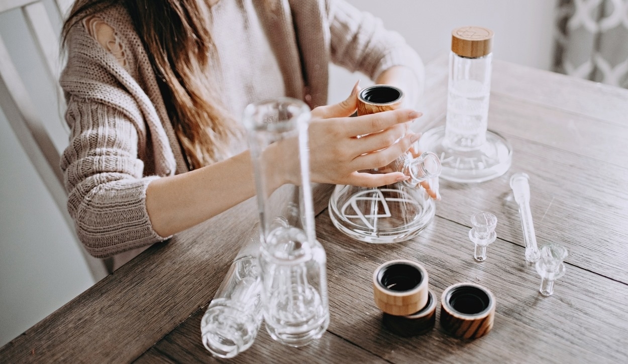 10 Awesome Father’s Day Gifts For Your Stoner Dad