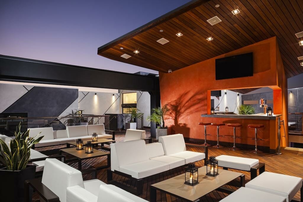 Blaze In Peace At 420 Friendly Hotels In Los Angeles California