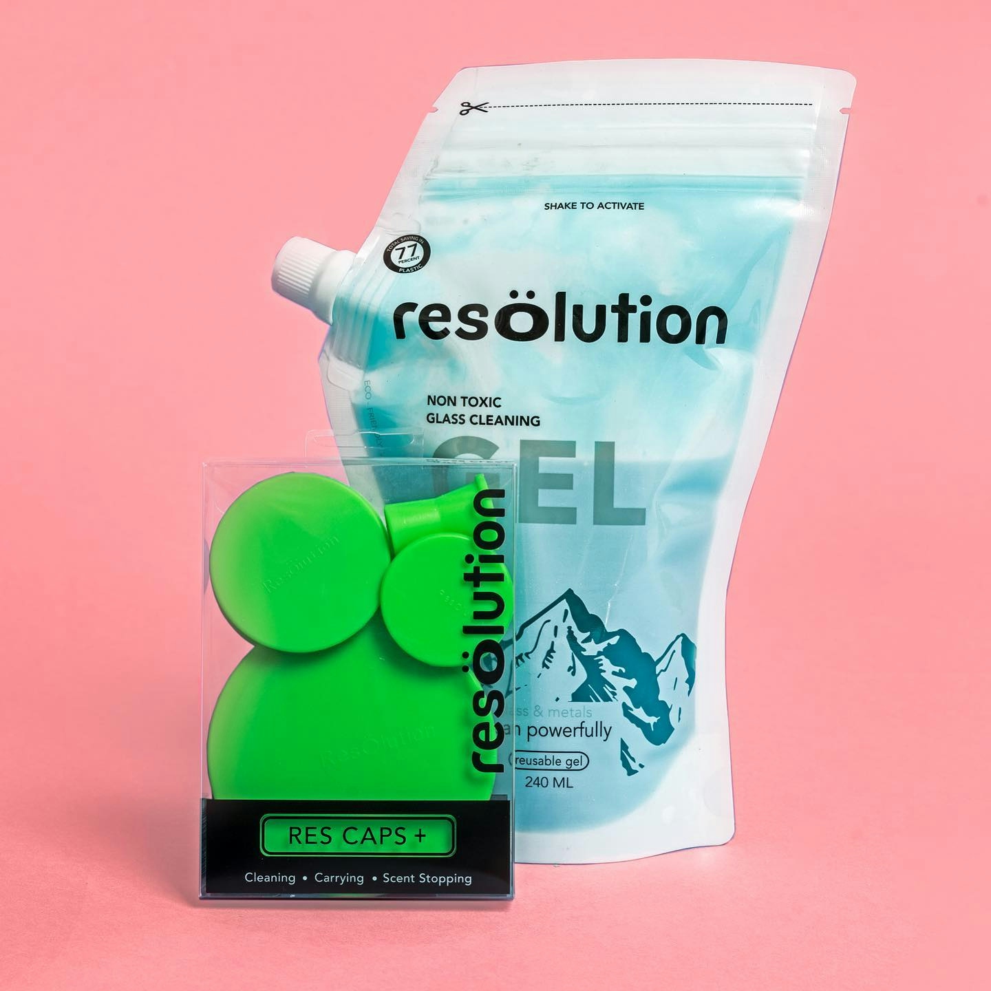 Ooze Resölution Bong Cleaner Review: The Easiest Way To Keep A Sparkling Clean Bong