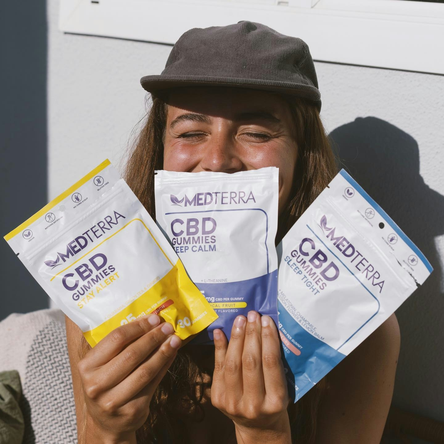 Medterra CBD Gummmies Review: Pros, Cons & Best Options