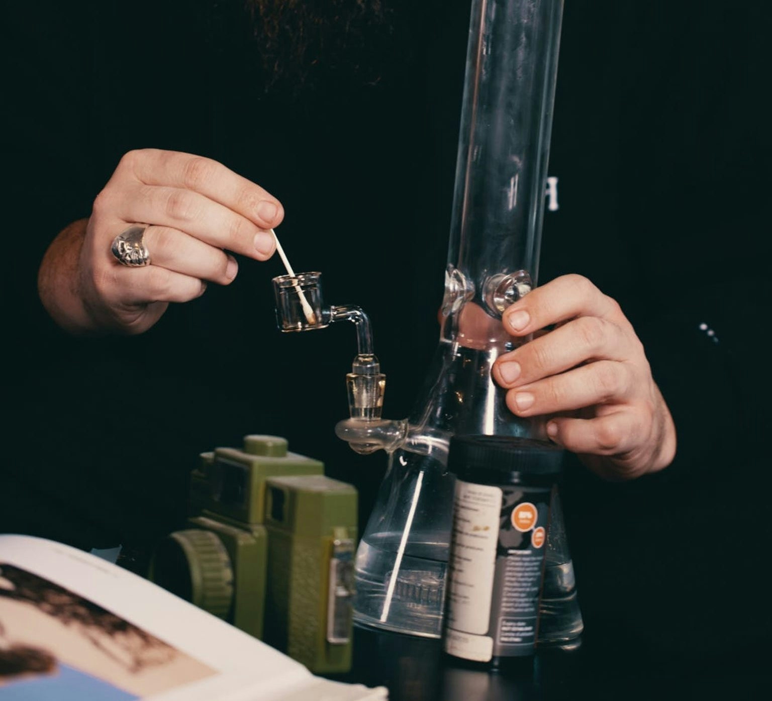 How To Clean A Dab Rig In 5 Easy Steps