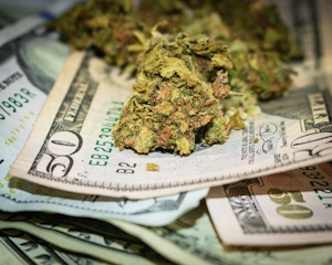 What Is A Zip Of Weed And How Much Does It Cost?