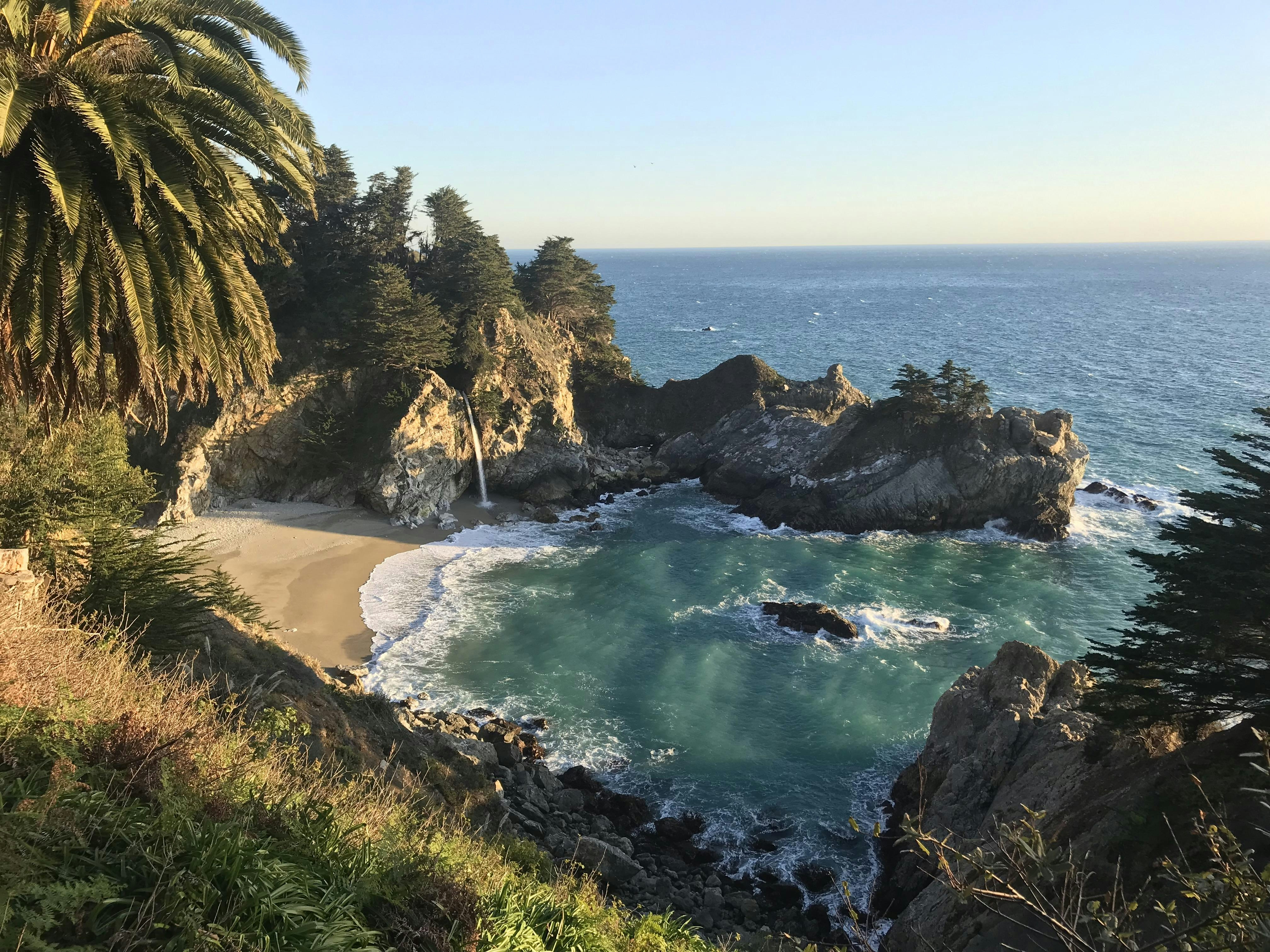 The 5 Best Smoke Spots Along The Pacific Coast Highway