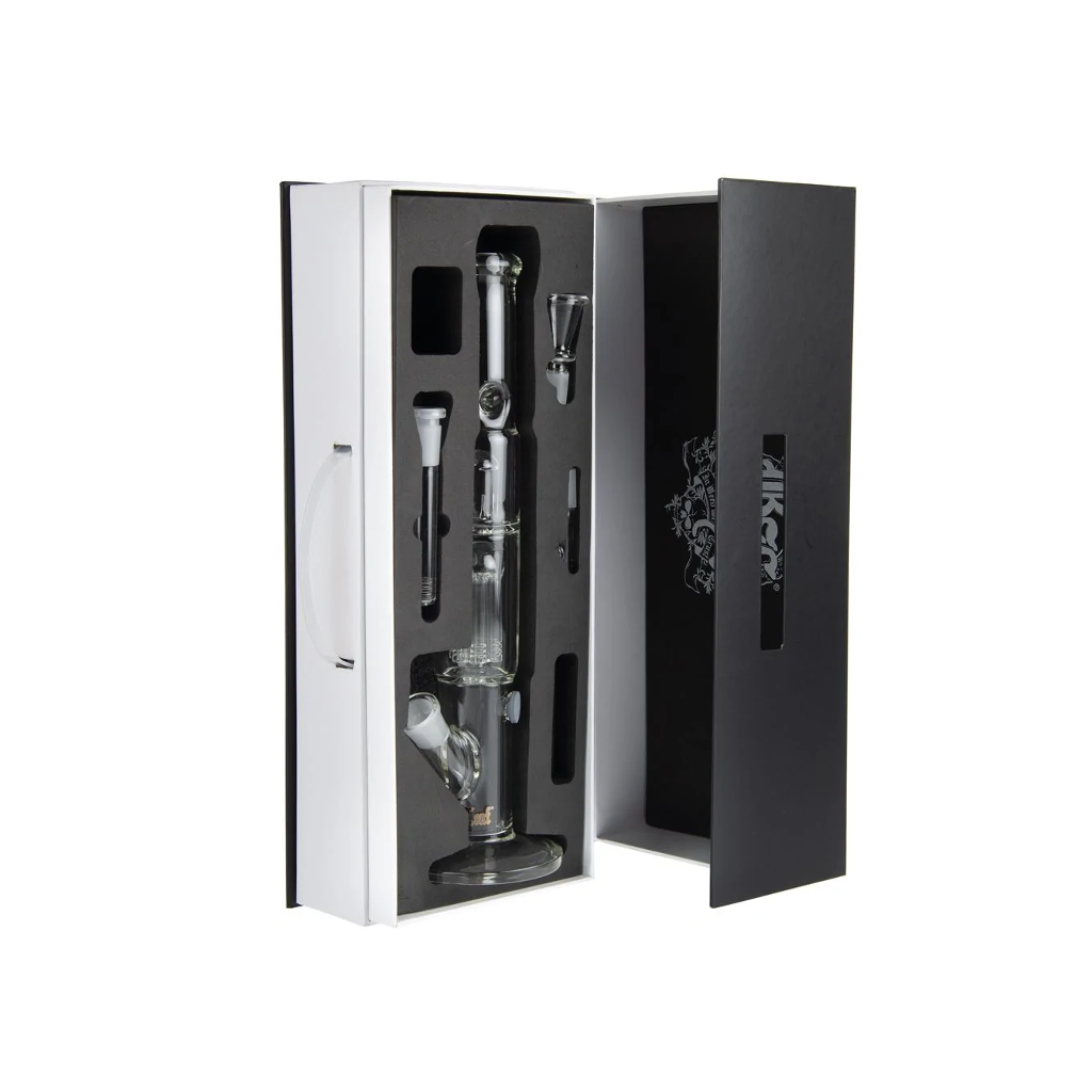 Bongbastic Review: The Most Versatile Glass Piece Out There