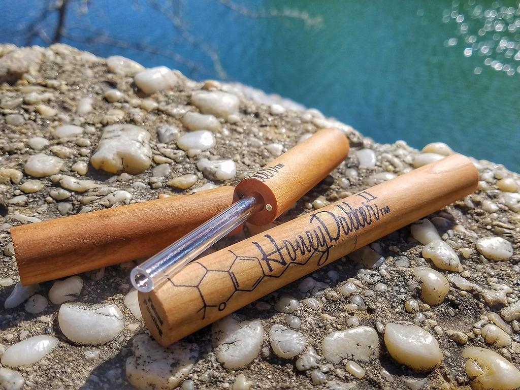 Honey Dabber Review The Simplest Way To Dab Herb