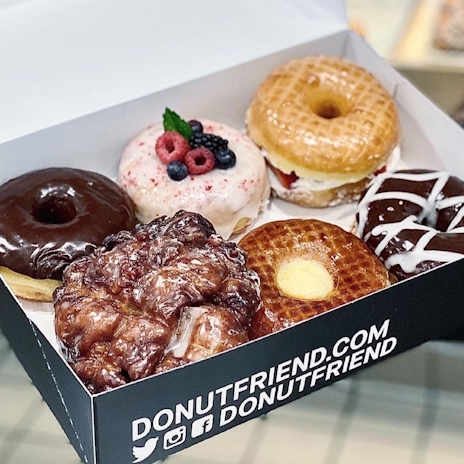 This Donut Shop In LA Is Every Stoners Dream