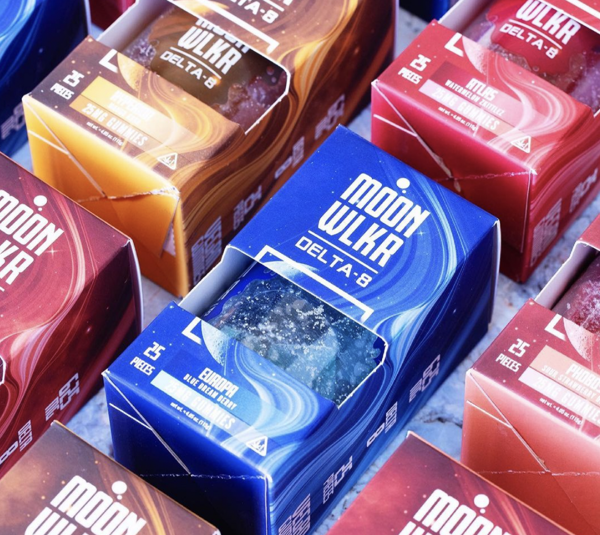 Moonwlkr Delta 8 Review: Space Out With These Tasty D8 Products