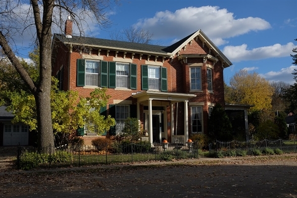 5 Best Weed-Friendly Hotels In Chicago