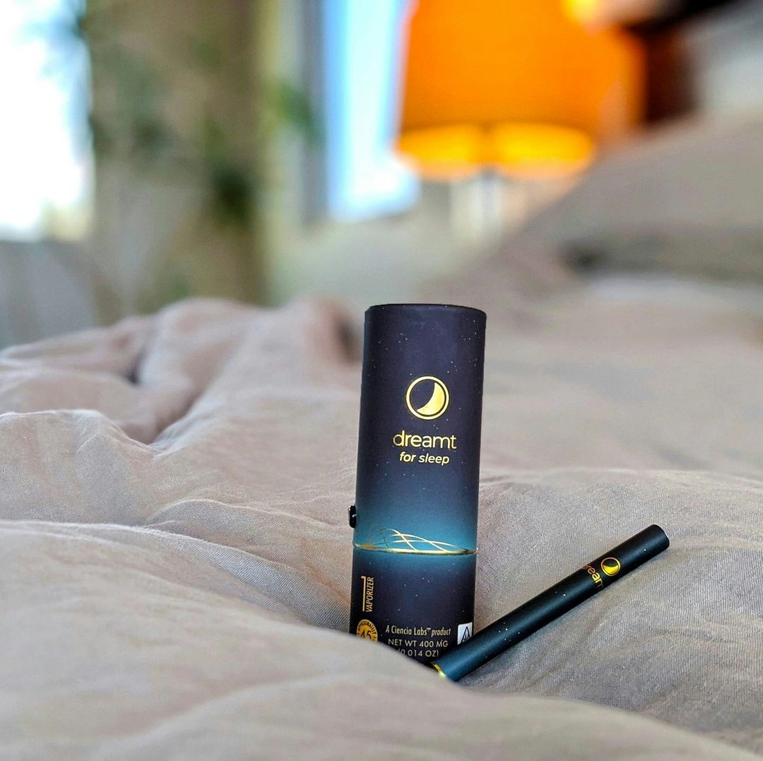 Dreamt Sleep Pen Review: A Bedside Table Treat