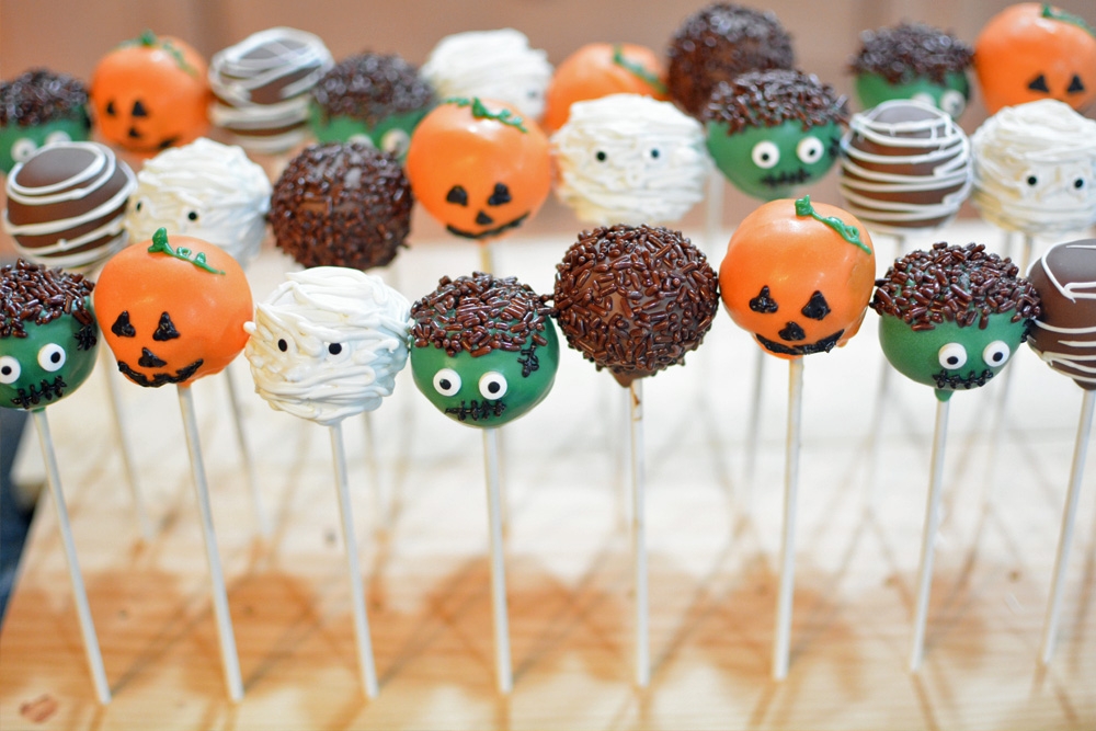 Recipe: The Best Cannabis-Infused Halloween Cake Pops