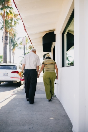 Here’s How To Convince Your Grandparents To Try Cannabis