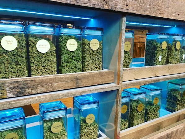 Leafly Establishes International Budtender Day