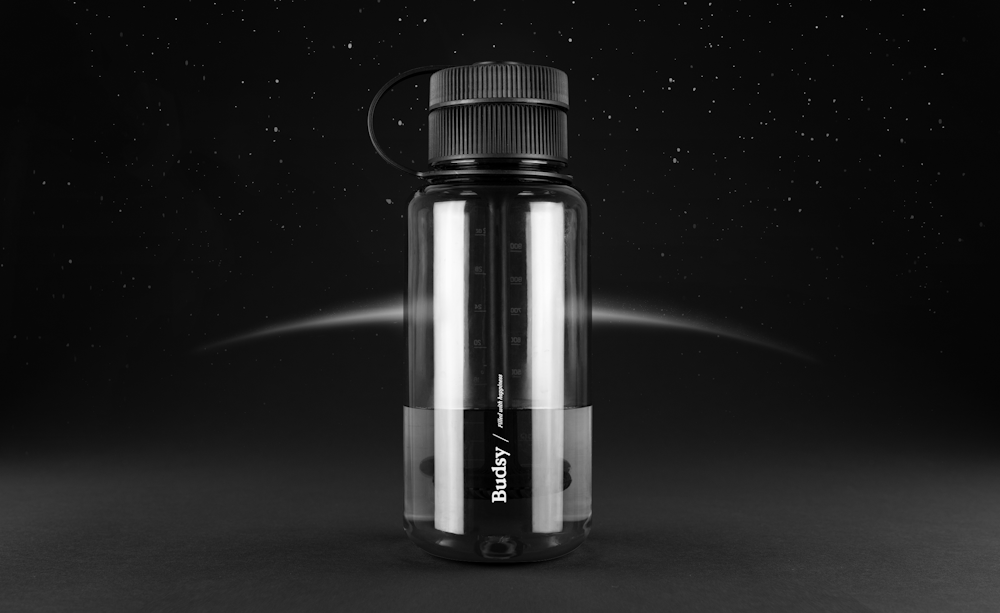 Puffco Budsy Review Meet The Smokeable Water Bottle