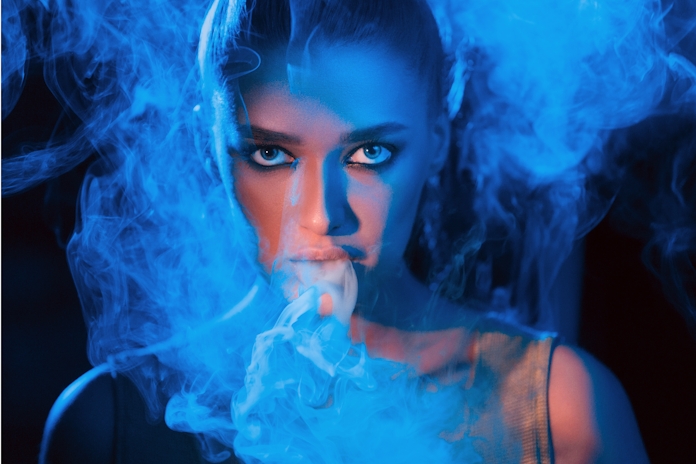 Top Vapor VP-100 Vaporizer Review: Should You Buy This Desktop Vape?