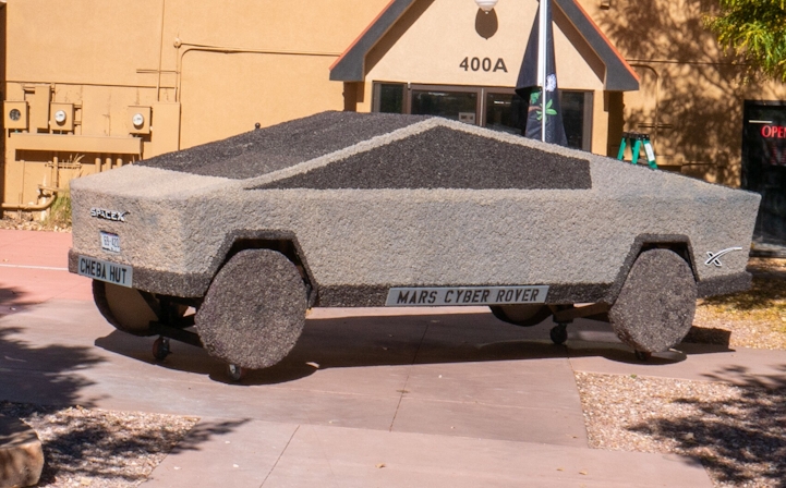 Cheba Hut: The Weed-Themed Sub Shop In Texas