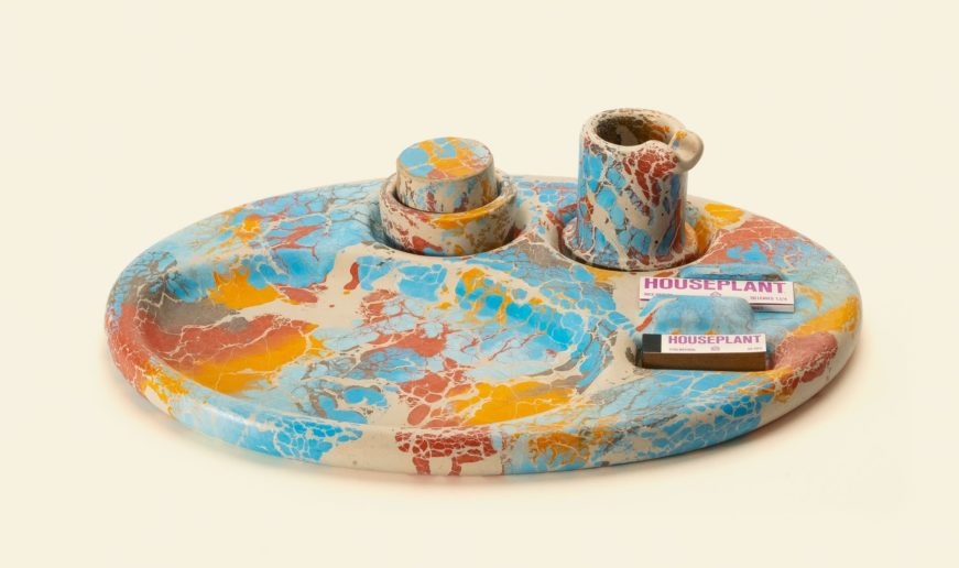 Seth Rogen’s Houseplant Just Invented An Innovative Rolling Tray