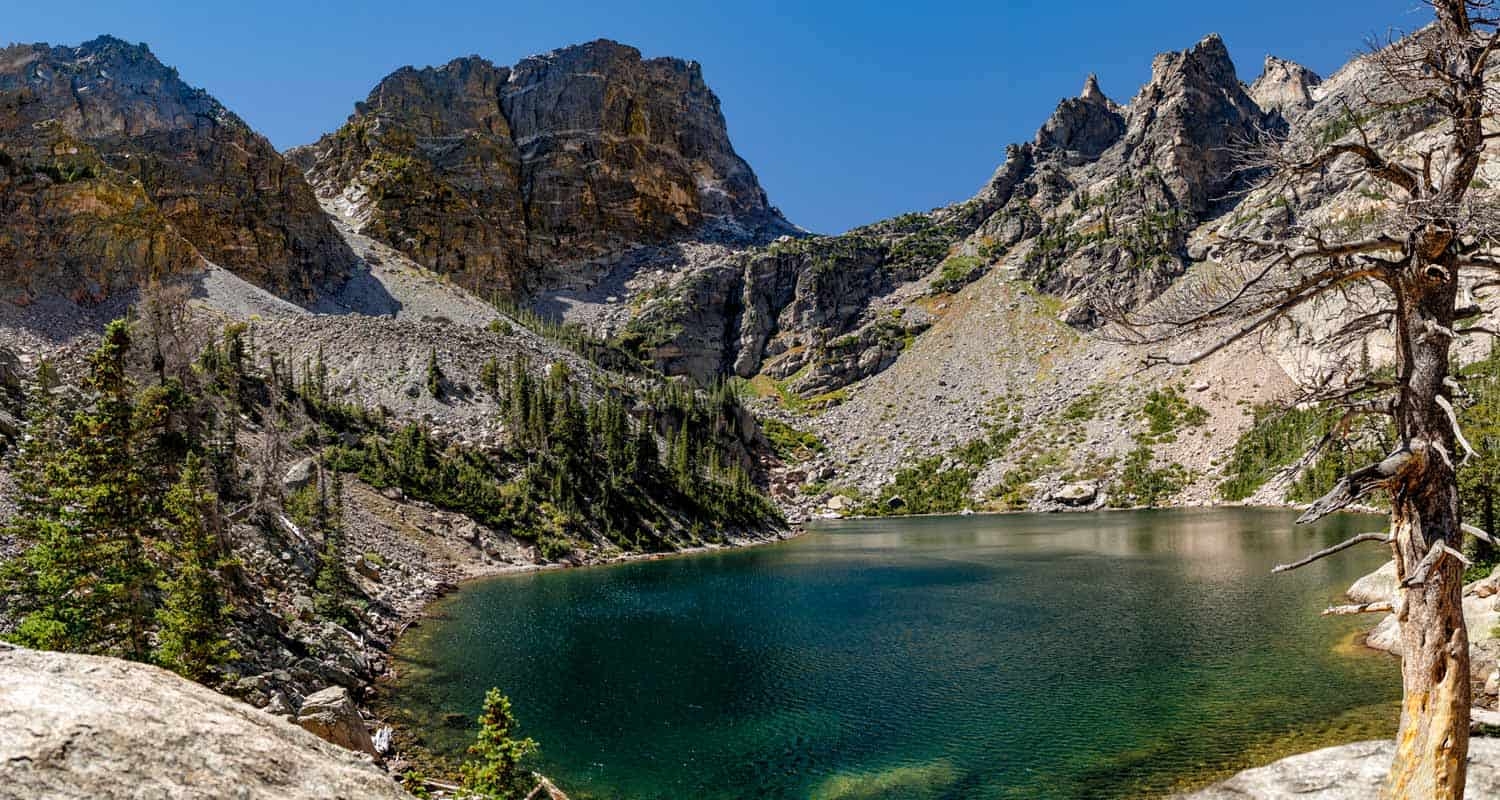 Five Hikes In Colorado For Active Stoners