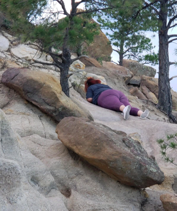 A Viral Amazon Review Has The Internet Cackling