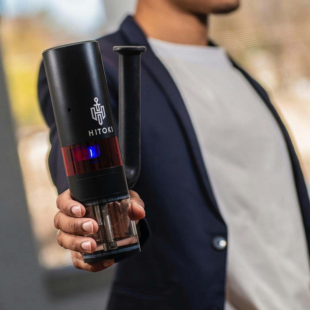 Hitoki Trident Review: The Future Of Weed Smoking Is Here