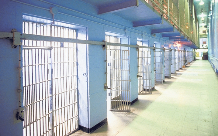 A British Man Was Sentenced To 25 Years In Dubai Prison For Possessing A CBD Vape