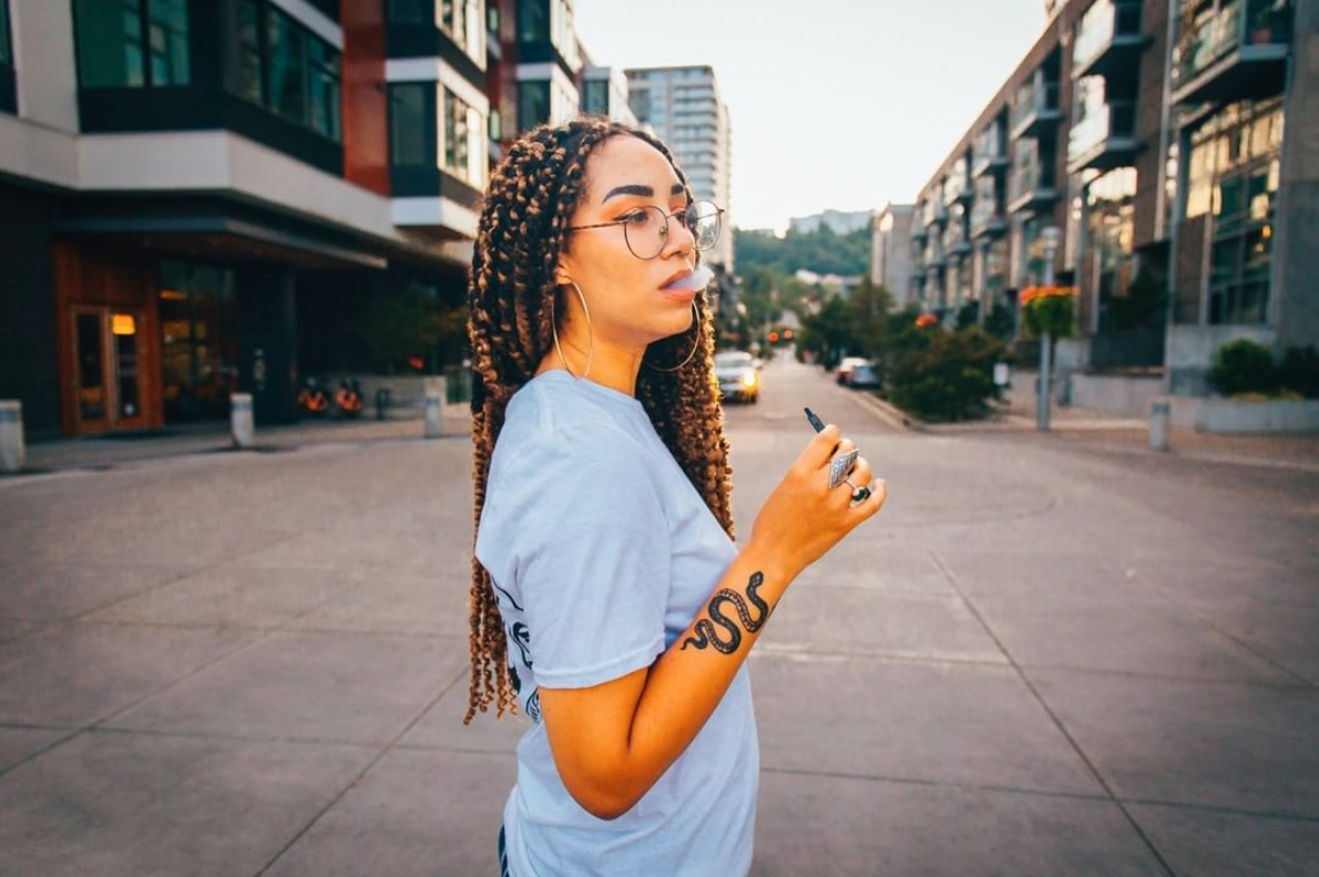 Delta Extrax HHC Vape Cartridges Review: What You Need To Know