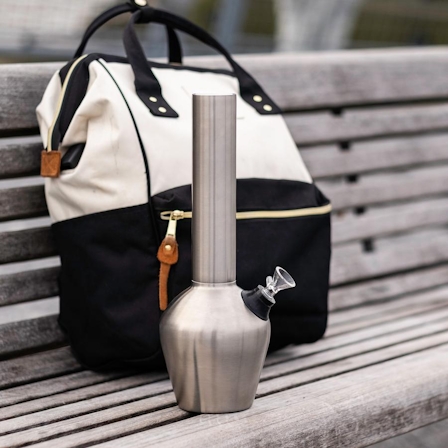 Putting Ice In A Bong: What You Must Know