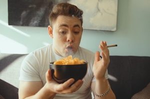 Can’t Stop Eating When You’re High? Here’s How To Get Rid Of The Munchies