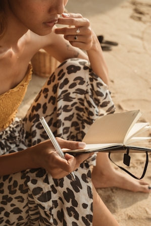 How To Avoid Being Paranoid While High