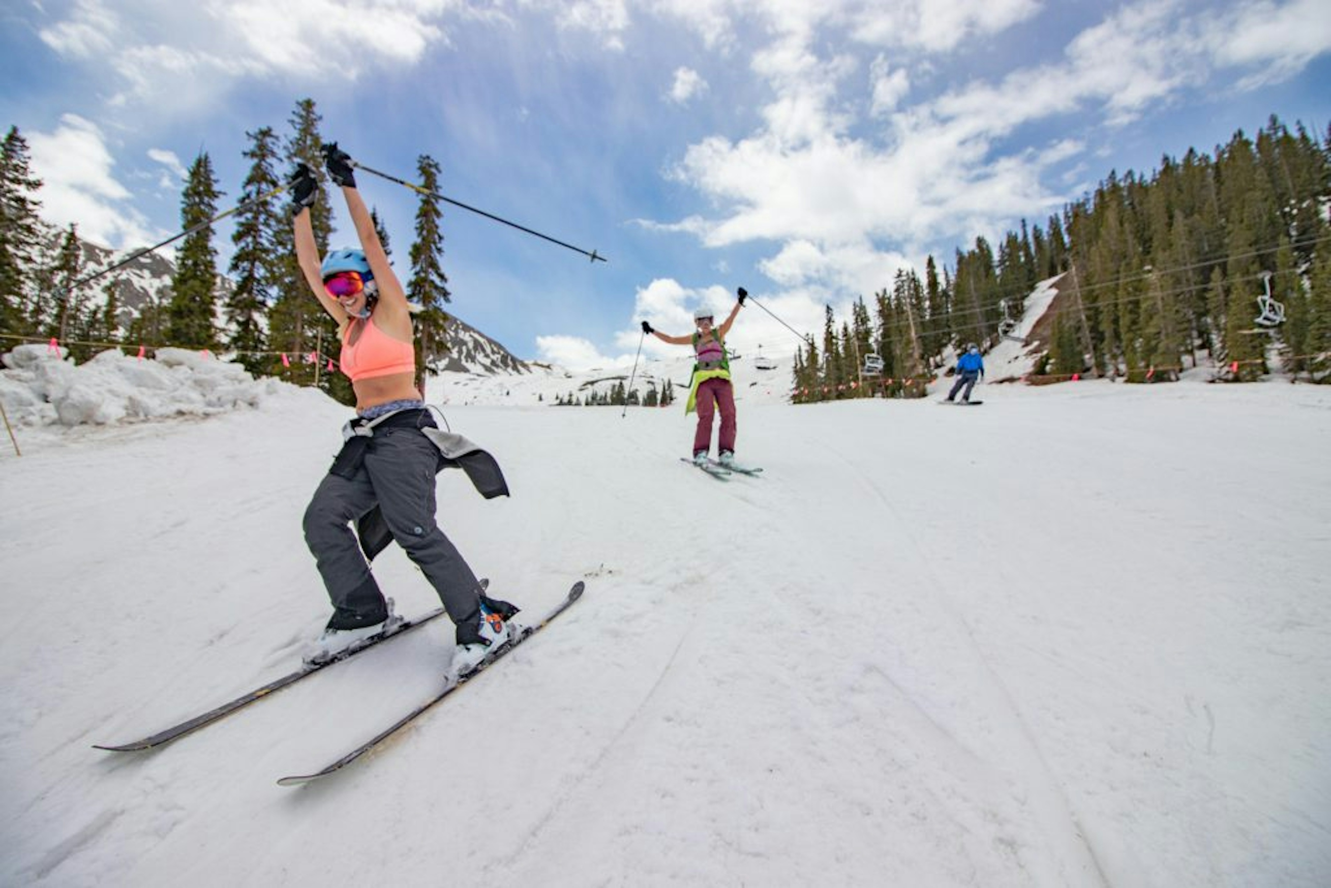 Best Snowboarding & Skiing For Beginners In Colorado | Herb