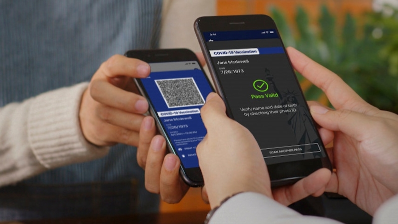 Quebec Now Requires A Vaccine Passport When Buying Cannabis And Alcohol