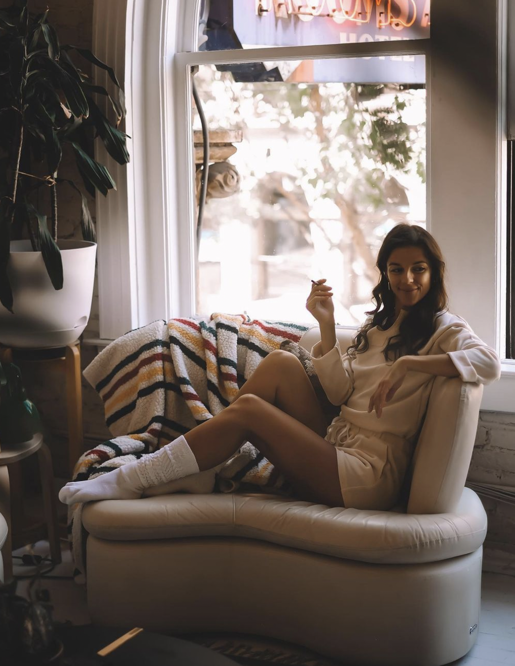 Live Resin vs Distillate: What’s The Difference?