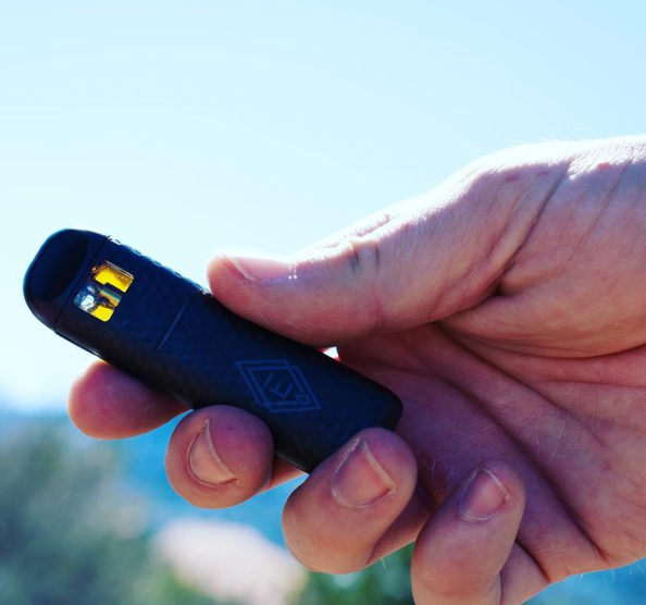 Weed Carts Vs Disposables: Which Are Better?