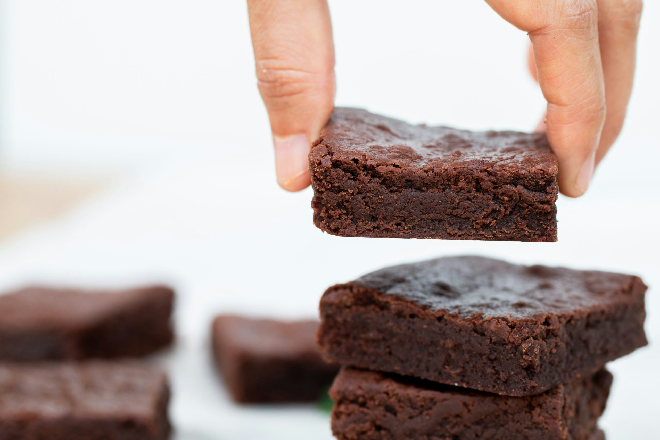 Grinding Weed Before Decarboxylation Or Cooking: What To Know