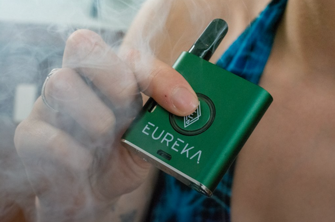 3 Things To Consider Before Buying A Vape Cart Battery